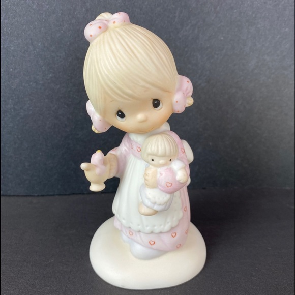 Precious moments “ Jesus is the light”